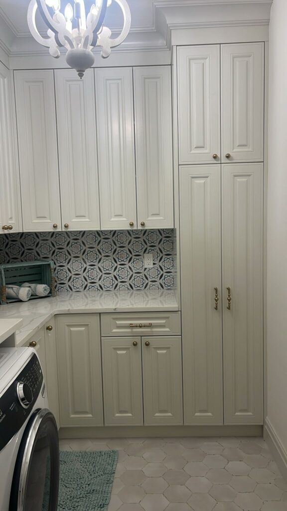Luxe Kitchen Cabinets